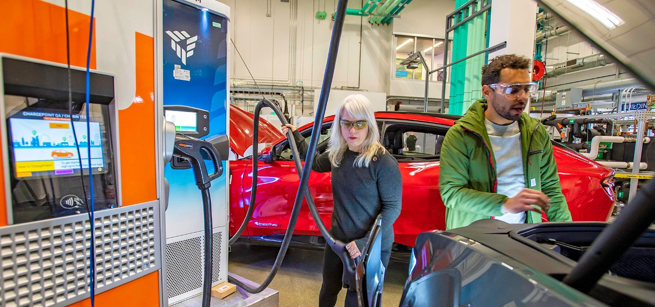 SAE與NREL合作提升電動(dòng)汽車充電網(wǎng)絡(luò)安全性